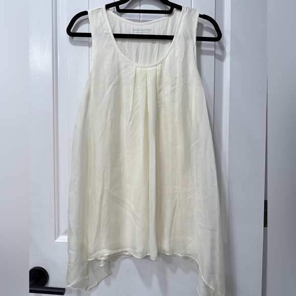 Soft Surroundings 100% Silk Tank Top in Ivory White - Picture 1 of 6